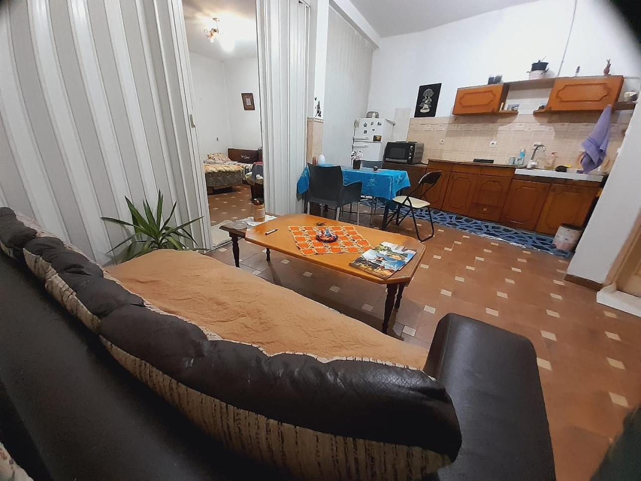 Adem'S Cozy Terrace Retreat Bed and Breakfast Skopje Eksteriør billede